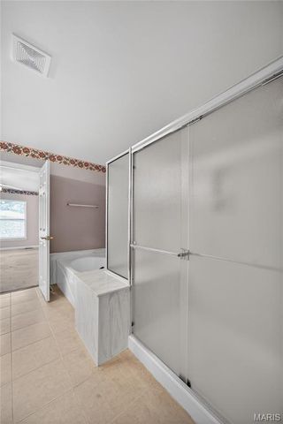 12 Shimmering Lake Court, St Charles, MO 63301