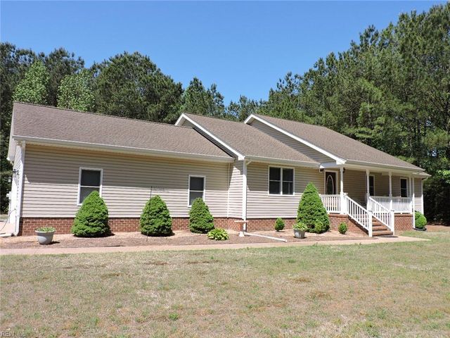 869 Ebenezer Church RD, Cobbs Creek, VA 23035
