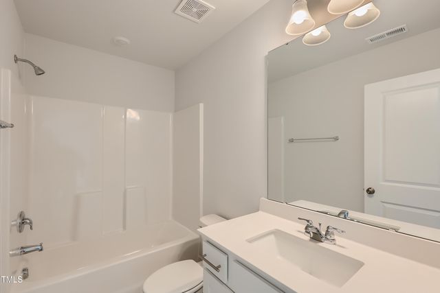 284 Beachcomber Drive, Lillington, NC 27546