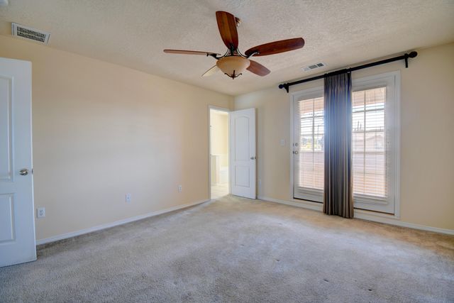 12539 WOODLAND Avenue NE, Albuquerque, NM 87112