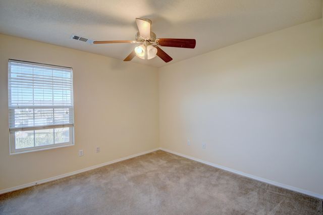 12539 WOODLAND Avenue NE, Albuquerque, NM 87112