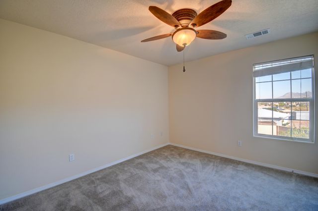 12539 WOODLAND Avenue NE, Albuquerque, NM 87112