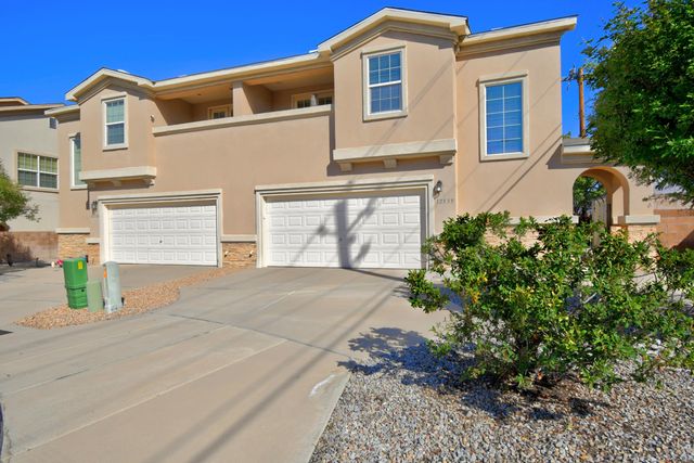 12539 WOODLAND Avenue NE, Albuquerque, NM 87112