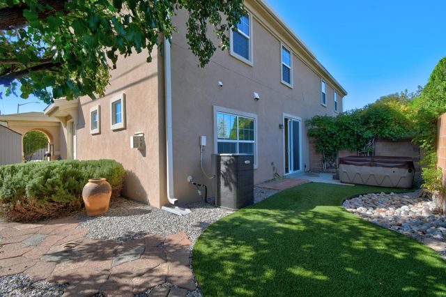 12539 WOODLAND Avenue NE, Albuquerque, NM 87112