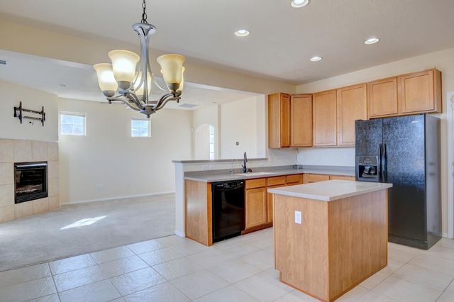 12539 WOODLAND Avenue NE, Albuquerque, NM 87112