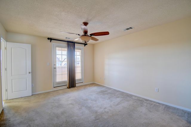 12539 WOODLAND Avenue NE, Albuquerque, NM 87112
