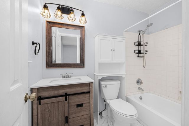 4074 REMSEN CV, Unincorporated, TN 38135