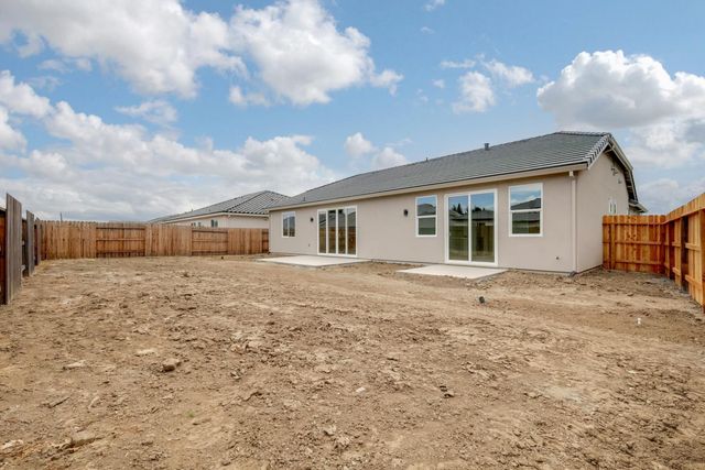 3347 John Freemont, Sutter, CA 95993