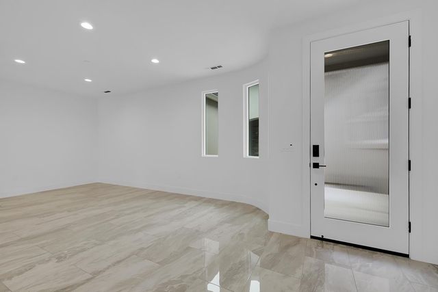3347 John Freemont, Sutter, CA 95993
