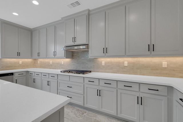3347 John Freemont, Sutter, CA 95993