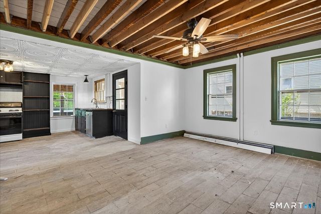 305 Lenox Street, New Haven, CT 06513