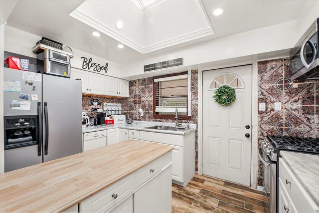 99 HIghland Street, Calumet City, IL 60409