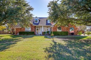 126 Hunters Glen Drive, Waxahachie, TX 75167
