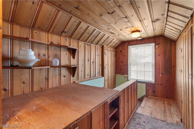 1211 Sunset Road, Mayfield Heights, OH 44124