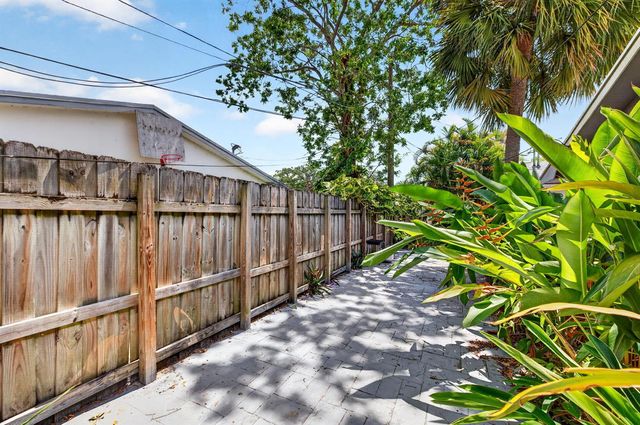 2500 SW 18th Terrace 5, Fort Lauderdale, FL 33315