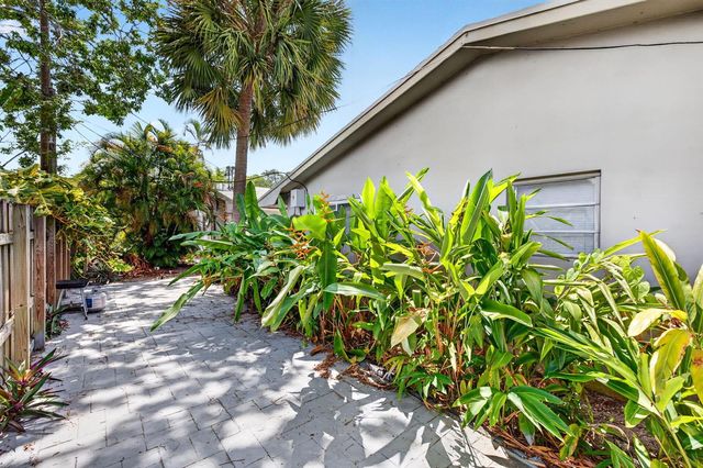 2500 SW 18th Terrace 5, Fort Lauderdale, FL 33315