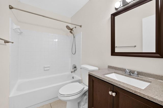 2500 SW 18th Terrace 5, Fort Lauderdale, FL 33315