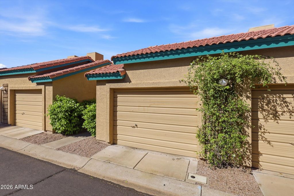 225 W 1ST Street 120, Mesa, AZ 85201