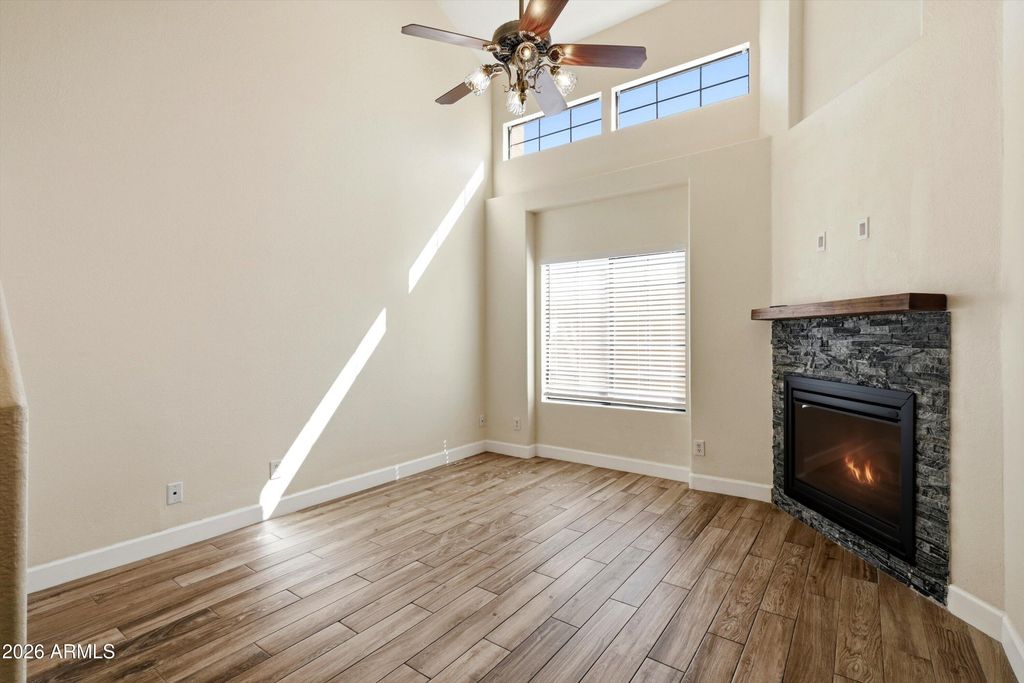 Image 12 of property listing at 225 W 1ST Street 120, Mesa, AZ 85201