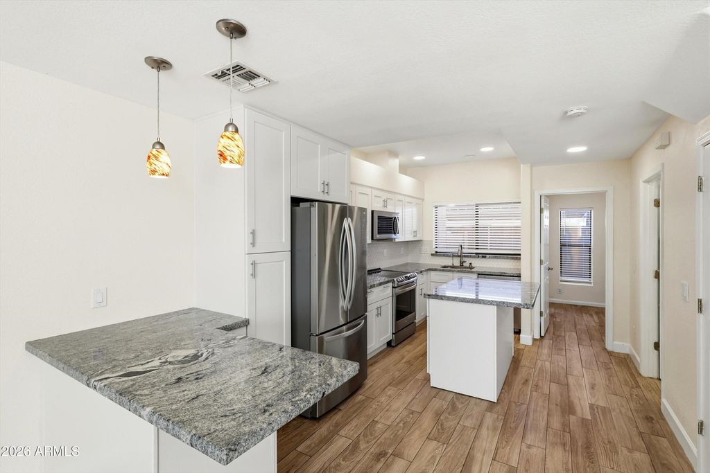 Image 15 of property listing at 225 W 1ST Street 120, Mesa, AZ 85201