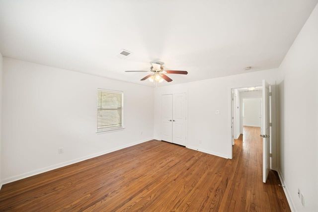 1526 Du Barry Lane, Houston, TX 77018