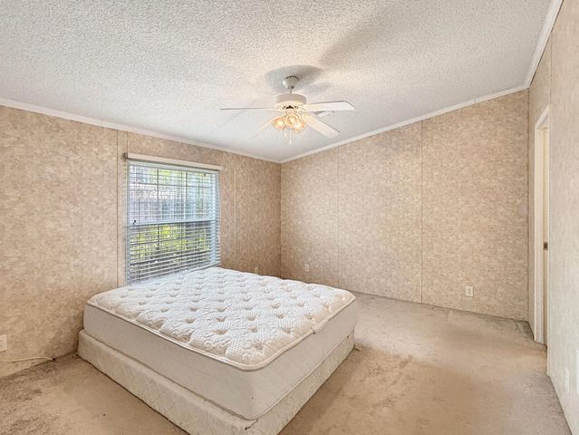 7568 SE Swan Avenue, Hobe Sound, FL 33455