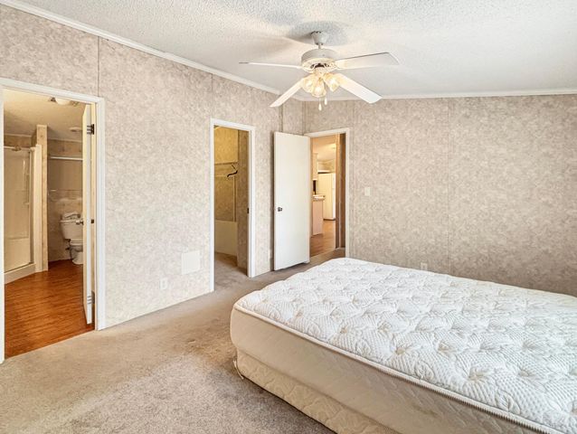 7568 SE Swan Avenue, Hobe Sound, FL 33455