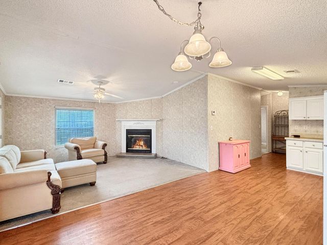 7568 SE Swan Avenue, Hobe Sound, FL 33455