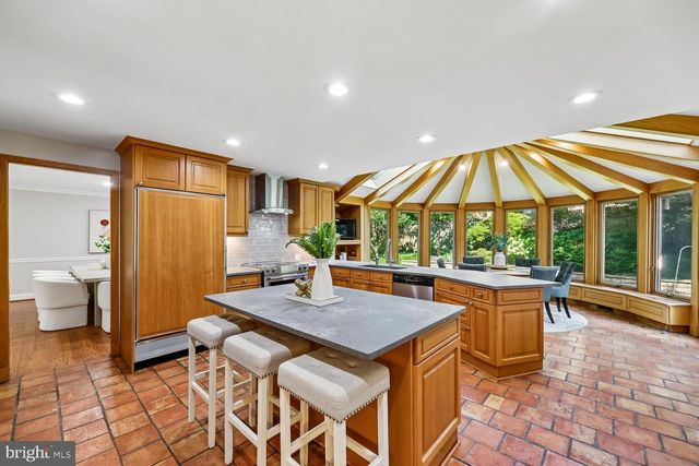 10500 TYLER TER, Potomac, MD 20854