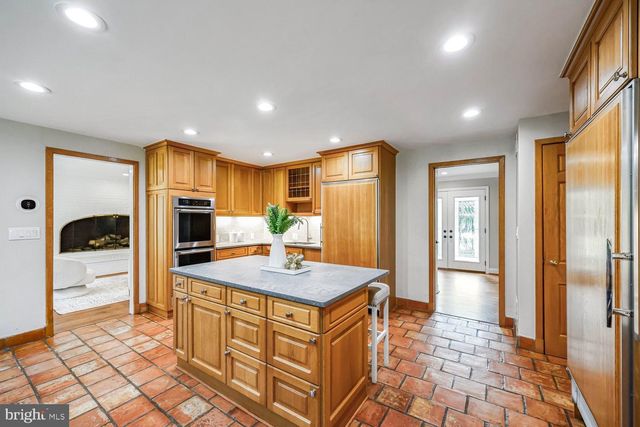 10500 TYLER TER, Potomac, MD 20854