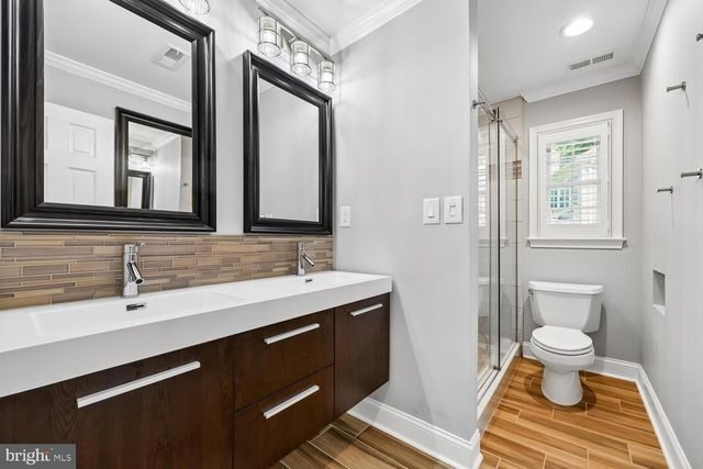 10500 TYLER TER, Potomac, MD 20854