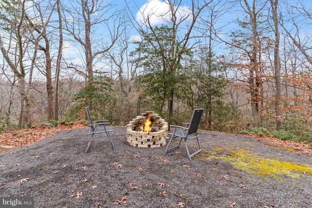 285 RED CLOUD RD, Lusby, MD 20657