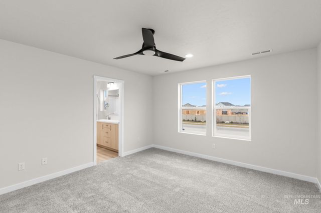 2398 W Fallon Lp, Nampa, ID 83651
