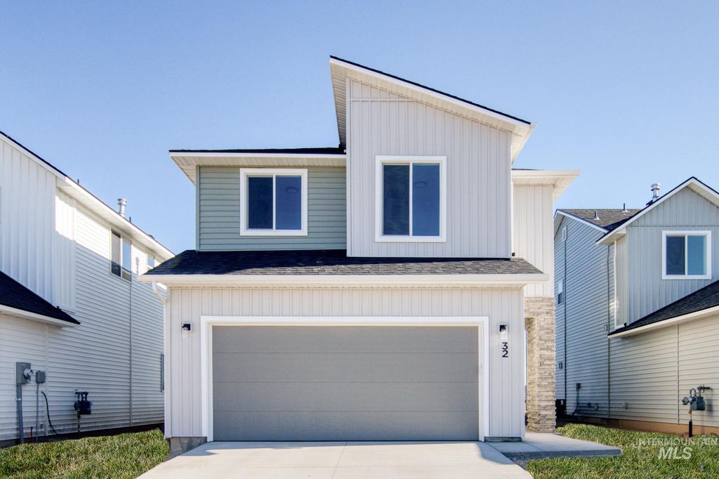 2398 W Fallon Lp, Nampa, ID 83651