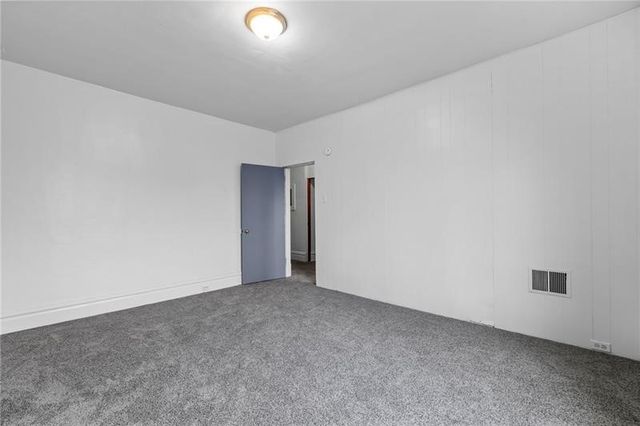 3014 Versailles Ave, Mckeesport, PA 15132