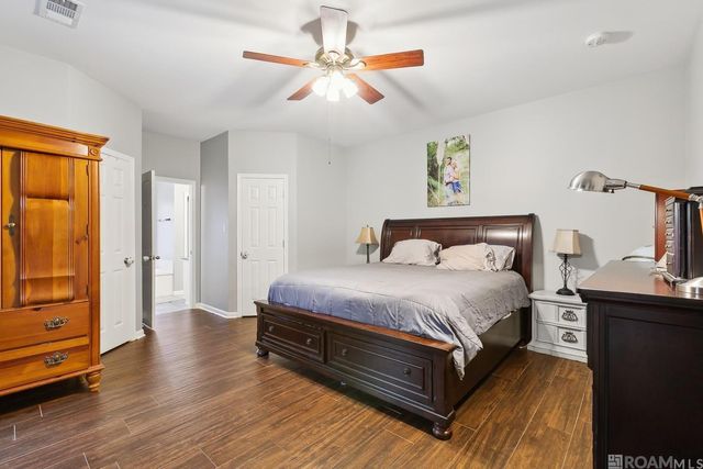 6016 Mourning Dove Dr, Saint George, LA 70817
