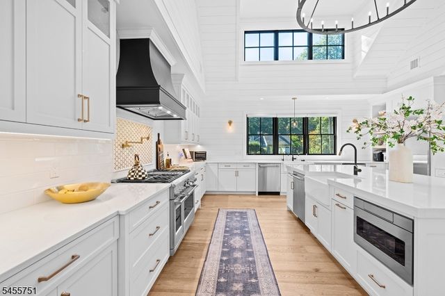 456 Laurel Ter, Kinnelon Boro, NJ 07405
