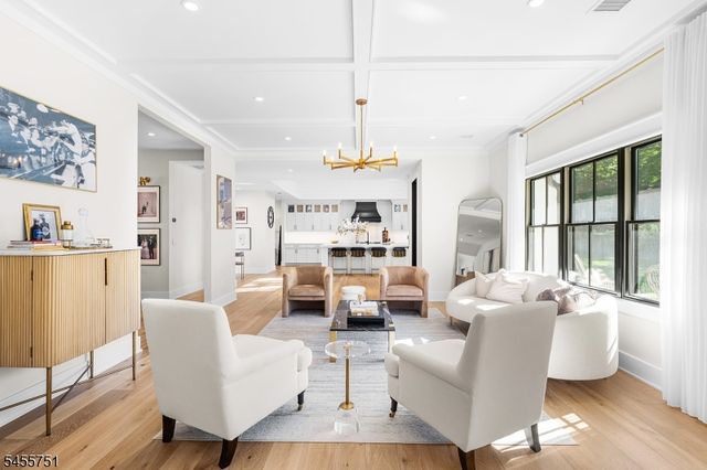 456 Laurel Ter, Kinnelon Boro, NJ 07405