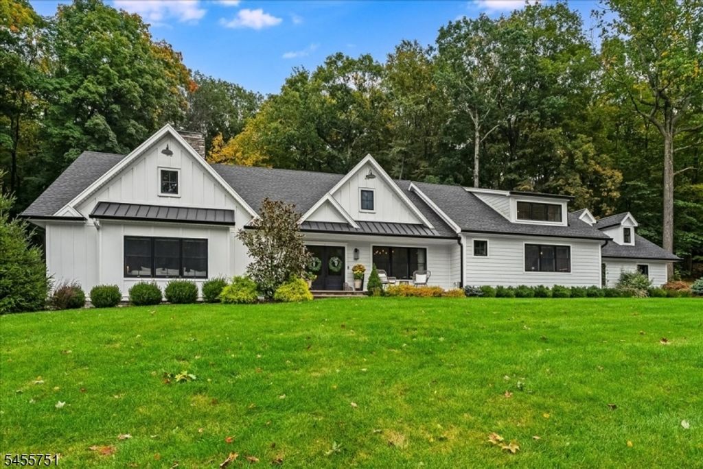 456 Laurel Ter, Kinnelon Boro, NJ 07405 — photo 2