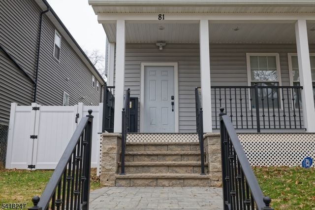 81 N Grove St 3, East Orange City, NJ 07017