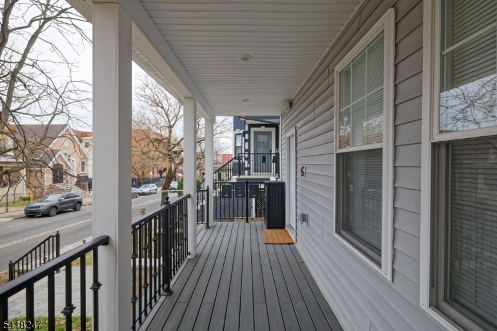 81 N Grove St 3, East Orange City, NJ 07017 — photo 5