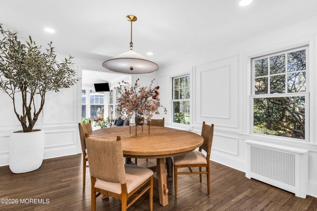 1 N Cherry Lane, Rumson, NJ 07760