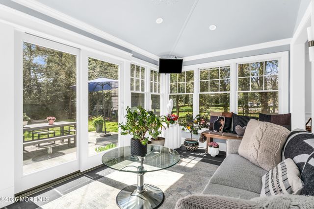 1 N Cherry Lane, Rumson, NJ 07760