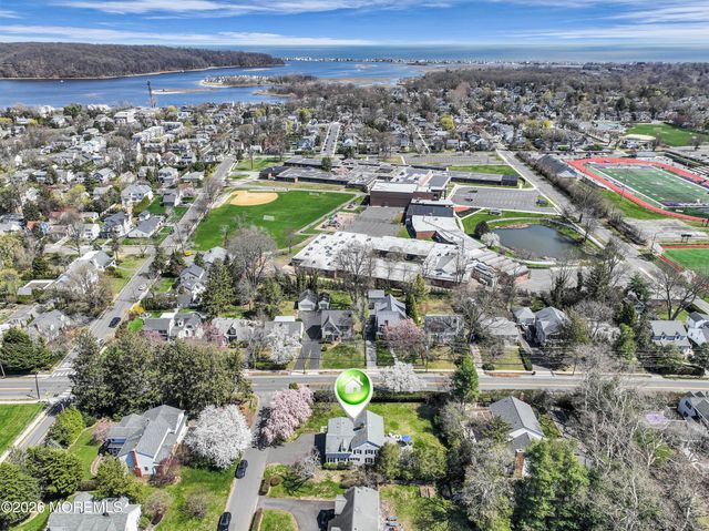 1 N Cherry Lane, Rumson, NJ 07760