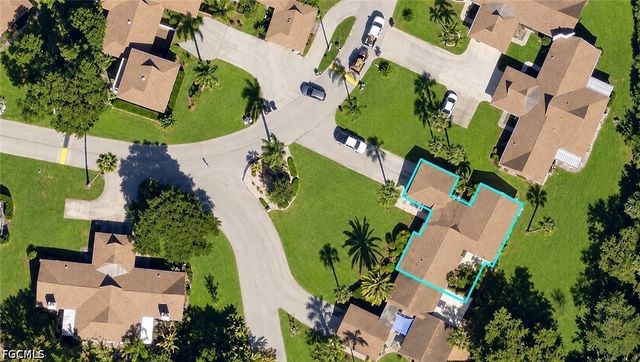 4272 Island CIR B, Fort Myers, FL 33919