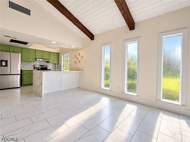 4272 Island CIR B, Fort Myers, FL 33919