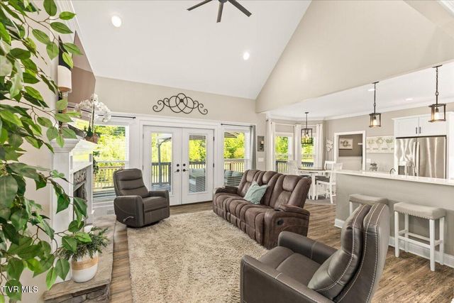 563 Mayberry Road, Jonesborough, TN 37659