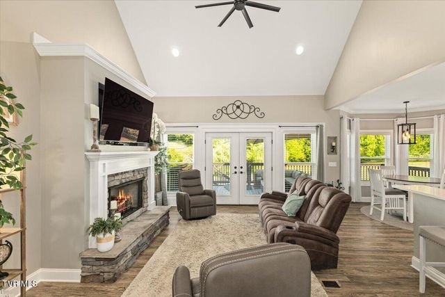 563 Mayberry Road, Jonesborough, TN 37659