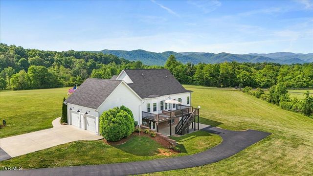 563 Mayberry Road, Jonesborough, TN 37659