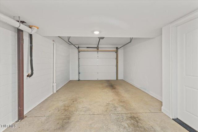 563 Mayberry Road, Jonesborough, TN 37659